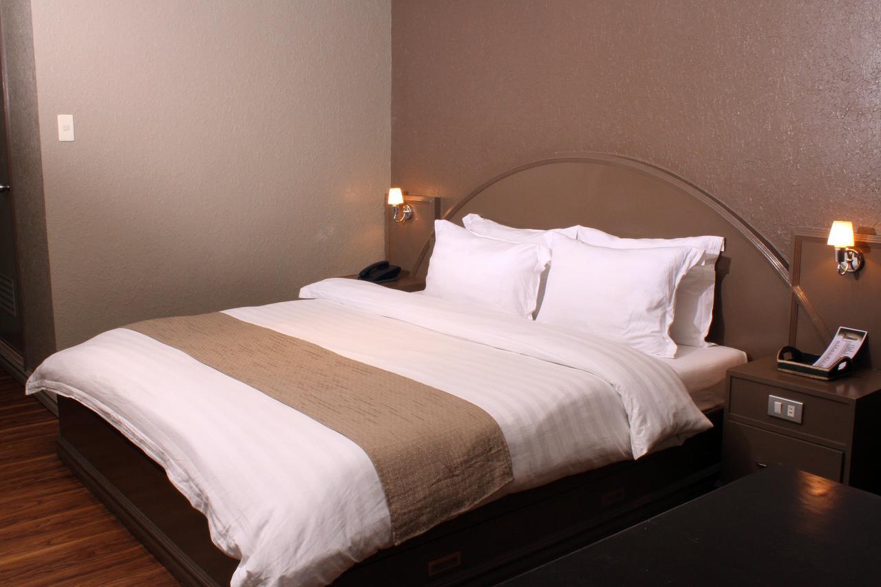 Swagman Hotel Manila Eksteriør bilde